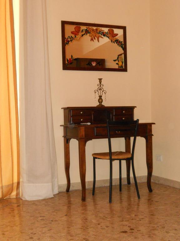 Bed and Breakfast Piccadilly House Catania Zimmer foto